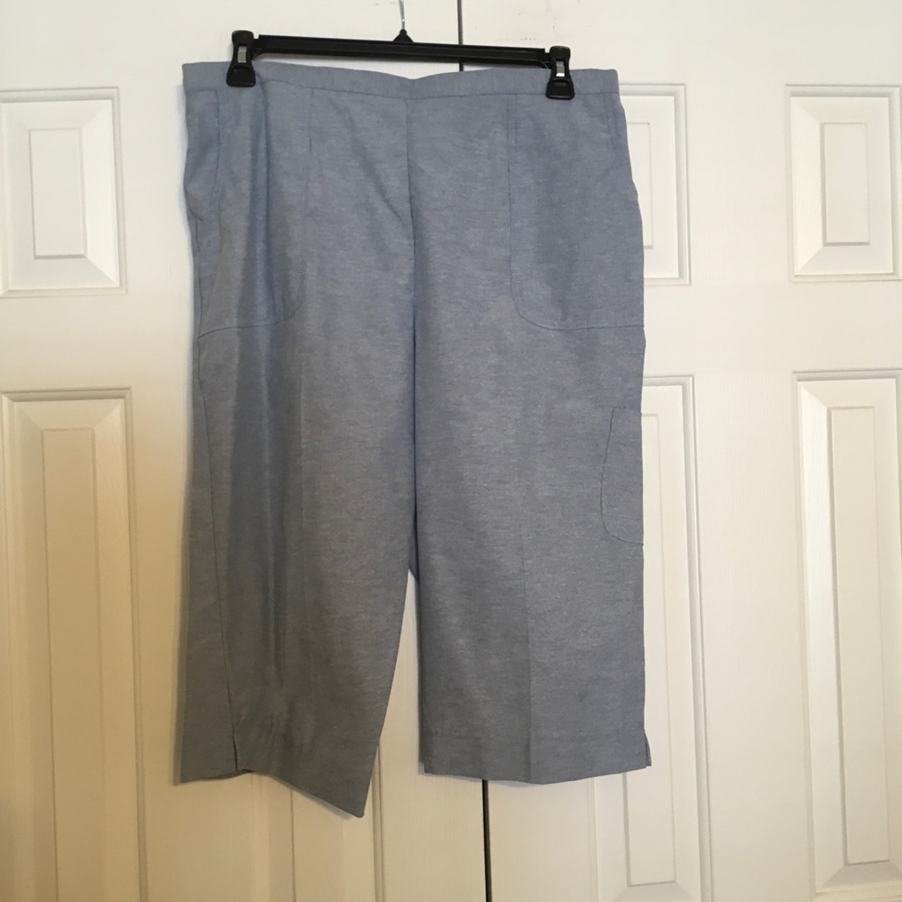 Alfred Dunner Woman Capris